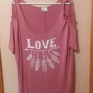 Peek-a-boo sleeve top